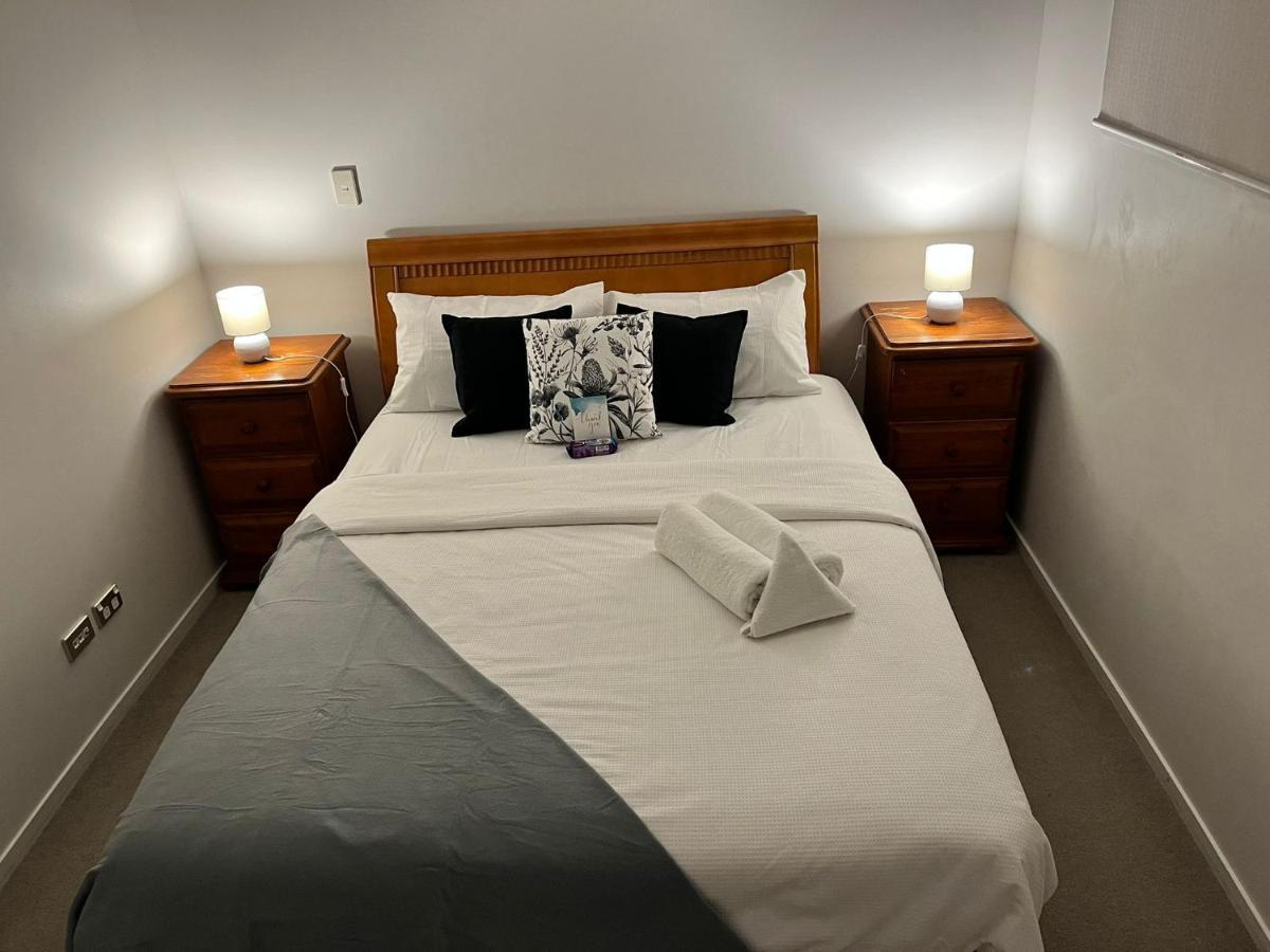 Free Wifi!! Spacious 1-Bedroom Apt, Auckland Cbd Eksteriør bilde